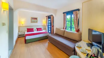 SUNRISE RESORT HOTEL
