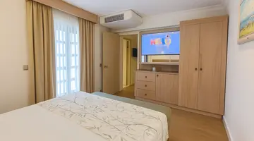 SUNRISE RESORT HOTEL