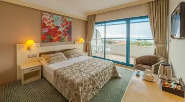 Sunrise Resort Hotel