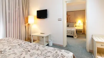 SUNRISE RESORT HOTEL
