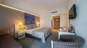 SUNRISE RESORT