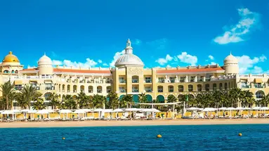 Sunrise Romance Resort ***