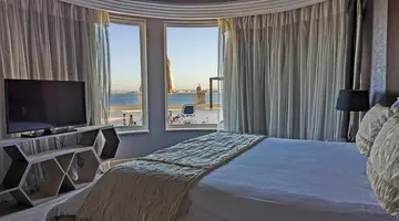 Sunrise Romance Resort ***