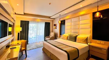 Sunrise Romance Resort ***