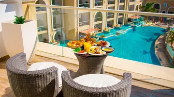 Sunrise Romance Resort ***