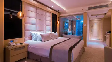 Sunrise Romance Resort ***