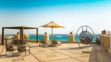 Sunrise Romance Resort ***