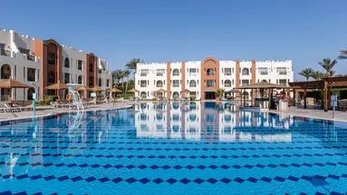 SUNRISE ROYAL MAKADI RESORT