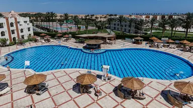 SUNRISE ROYAL MAKADI RESORT