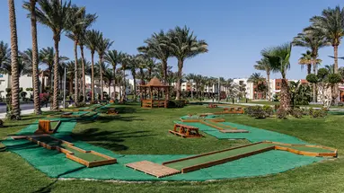 SUNRISE ROYAL MAKADI RESORT