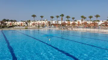 SUNRISE ROYAL MAKADI RESORT