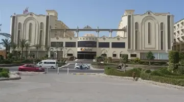 Sunrise Serano Aqua Park Resort