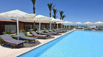 SUNRISE SERANO AQUA PARK RESORT