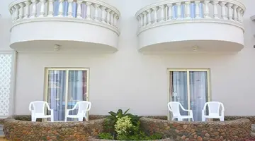 Sunrise Serano Club