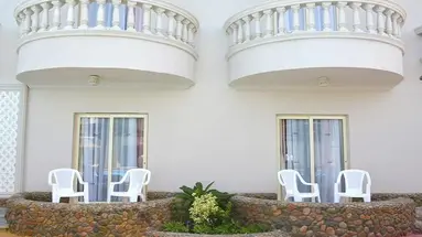 Sunrise Serano Club