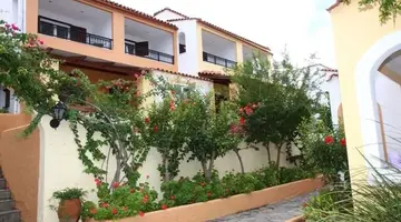 Sunrise Sissi Apartments