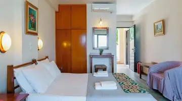 Sunrise Suites