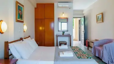 Sunrise Suites