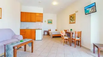 Sunrise Suites