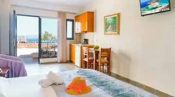 Sunrise Suites