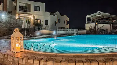 Sunrise Suites