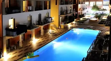 SUNRISE VILLAGE HOTEL