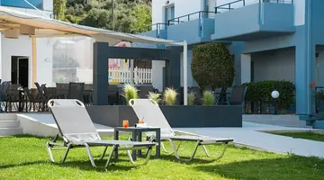 SUNRISE VILLAGE HOTEL