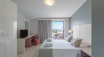 Sunrise Village