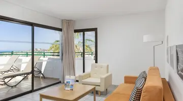 Sunset Bay Club