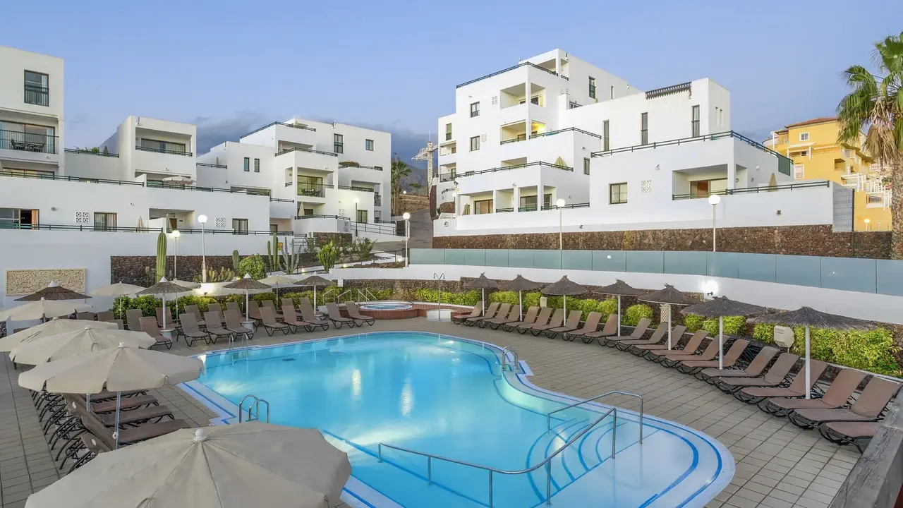 Sunset Bay Club