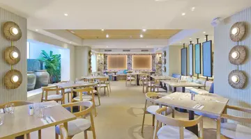 Sunset Beach Club