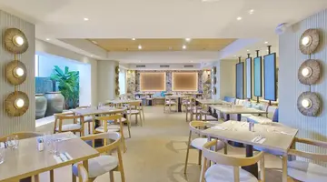 Sunset Beach Club