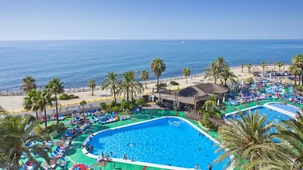 Sunset Beach Club