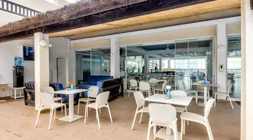 Sunset Beach Hotel
