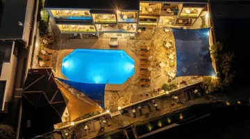 Sunset Beach Hotel