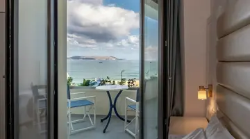 Sunset Beach Hotel