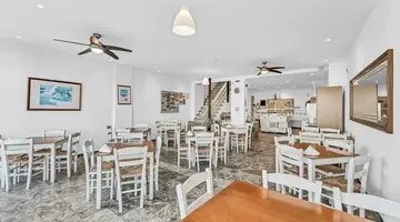 Sunset Beach Hotel