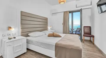 Sunset Beach Hotel