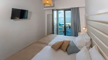 Sunset Beach Hotel