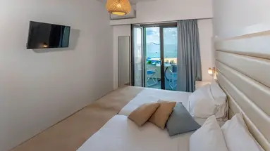 Sunset Beach Hotel