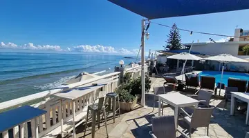Sunset Beach Hotel