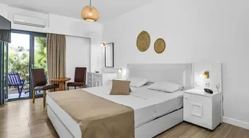 Sunset Beach Hotel