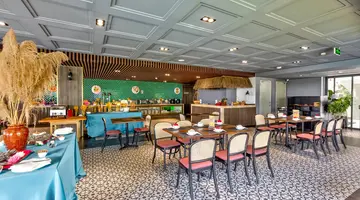 Sunset Beach Resort & SPA