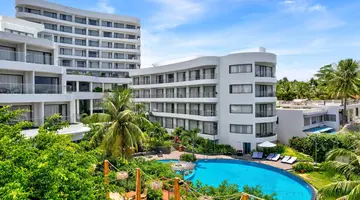 Sunset Beach Resort & SPA
