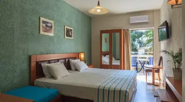 SUNSET BEACH Shotels