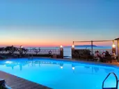 SUNSET BEACH Shotels