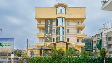 SUNSET HOTEL
