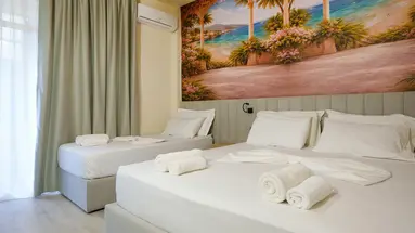 SUNSET HOTEL