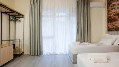 SUNSET HOTEL