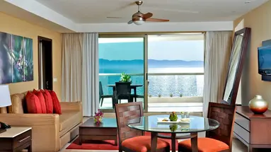 Sunset Plaza Beach Resort